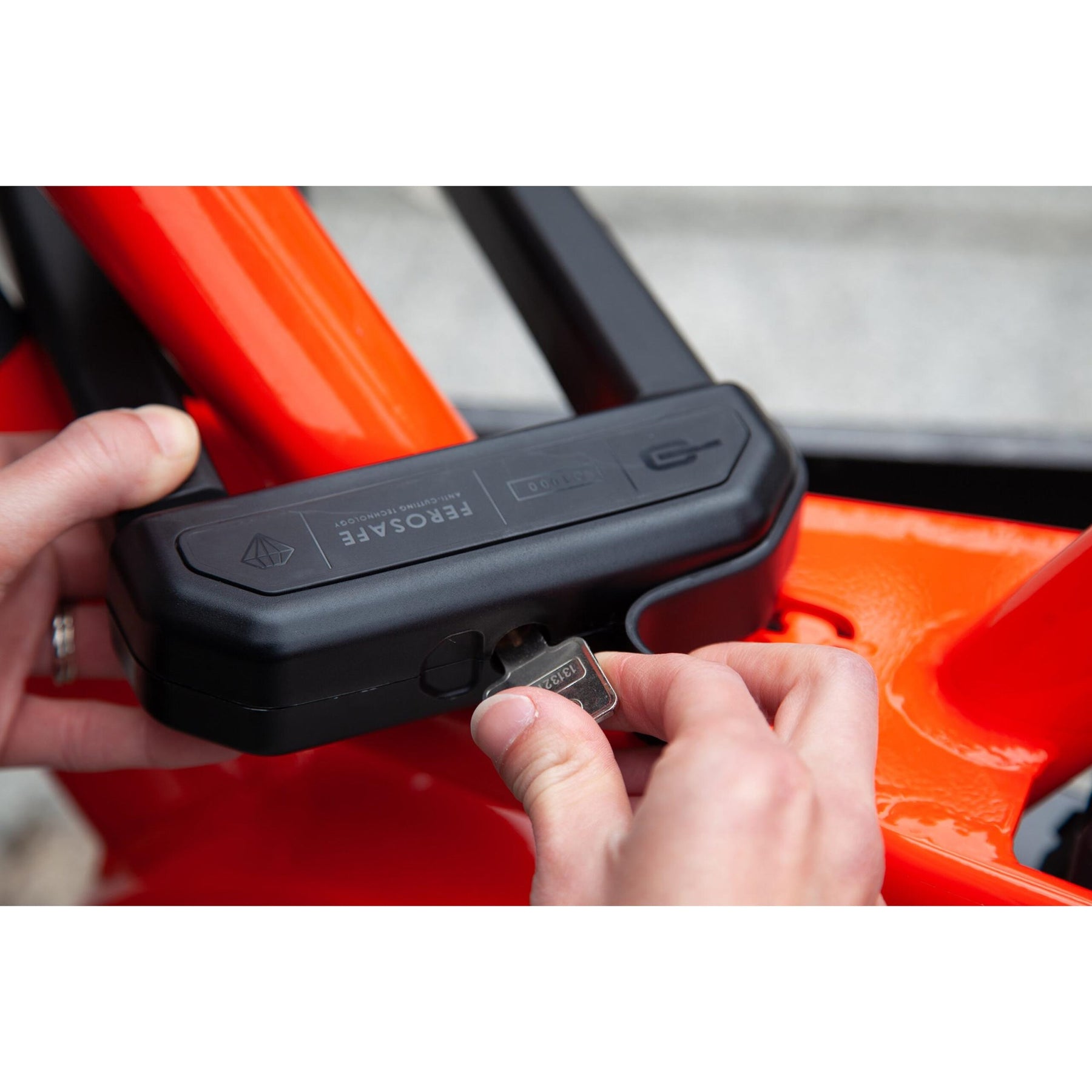 Hiplok D1000 Anti-Angle Grinder D-Lock