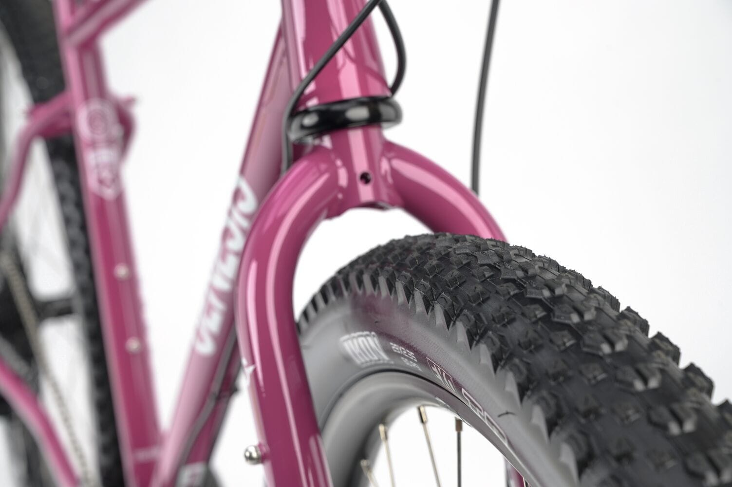 Genesis Vagabond 20 Gravel Bike