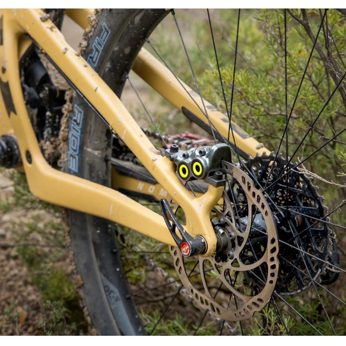 MT7 PRO, 1-finger HC lever blade, suitable for mounting left or right, 2,200 mm tubing length