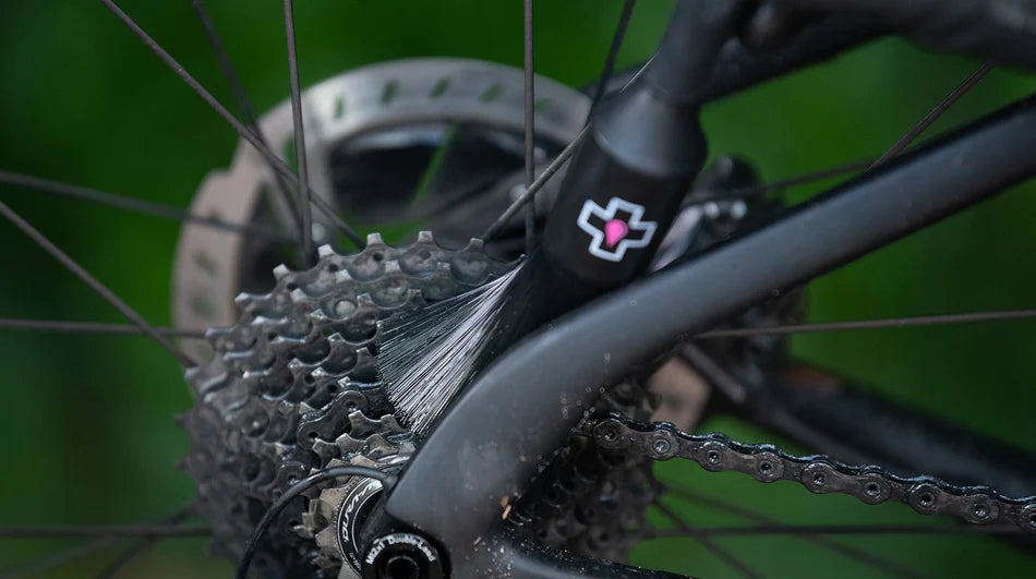 Muc Off Drivetrain Detailing Brush