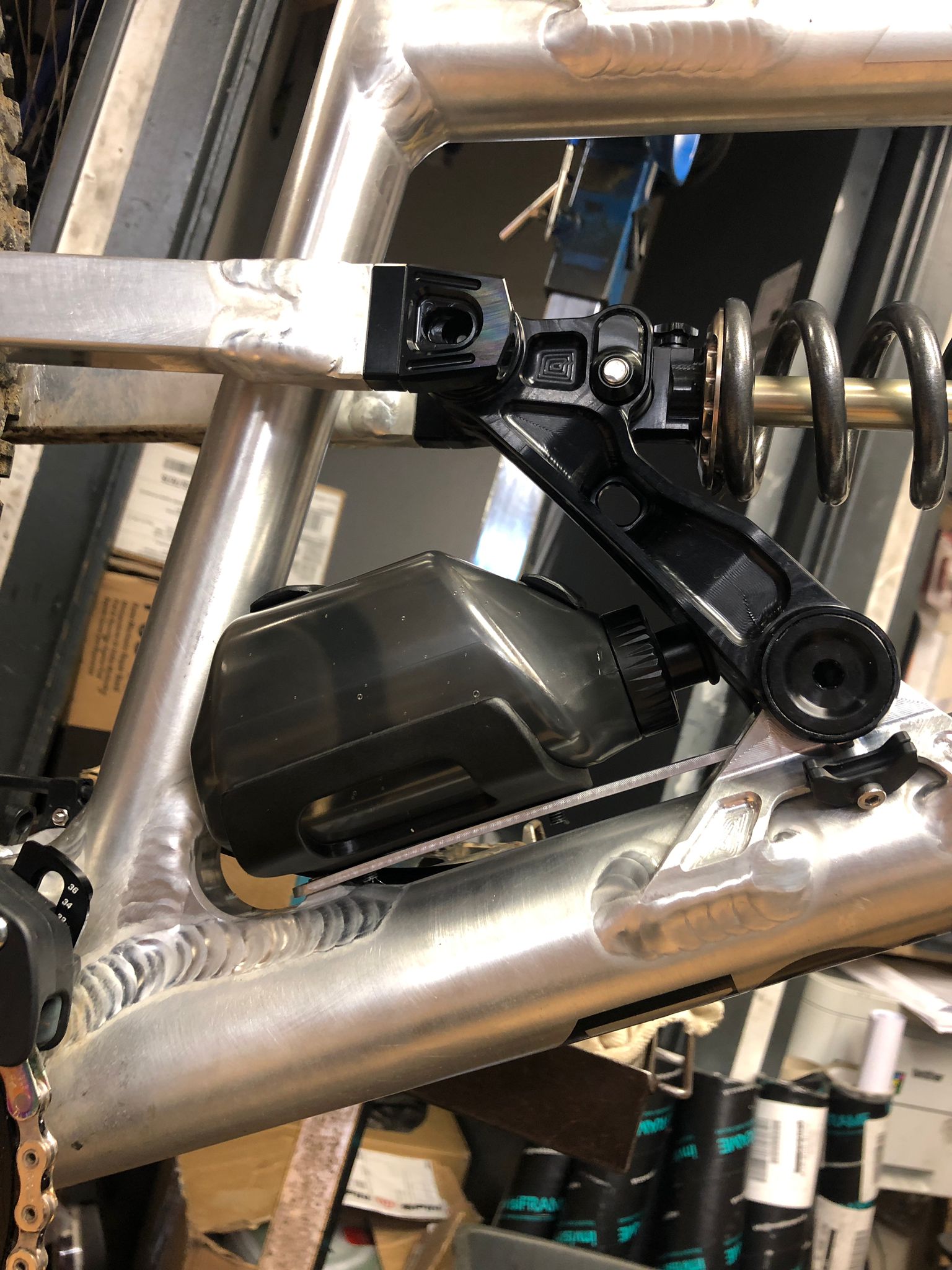 OKT Geometron G1 Bottle Cage Adaptor