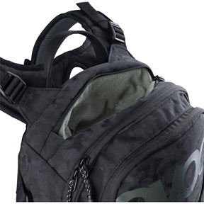 EVOC Trail Builder Performance Backpack