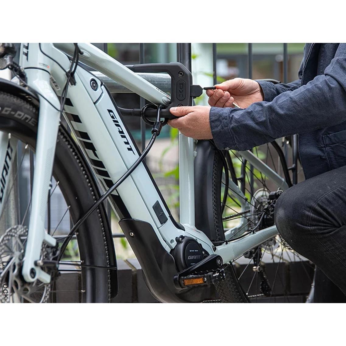 Hiplok DX+ D Lock & 2M Cable
