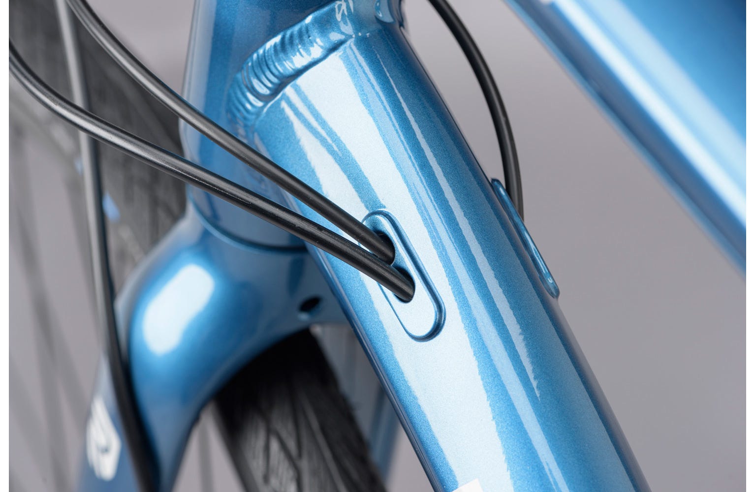 Damco Fourche 700c 1-1/8'' filetée, acier avec pivots Damco Fourche 700c 1-1/8'' filetée, acier avec pivots