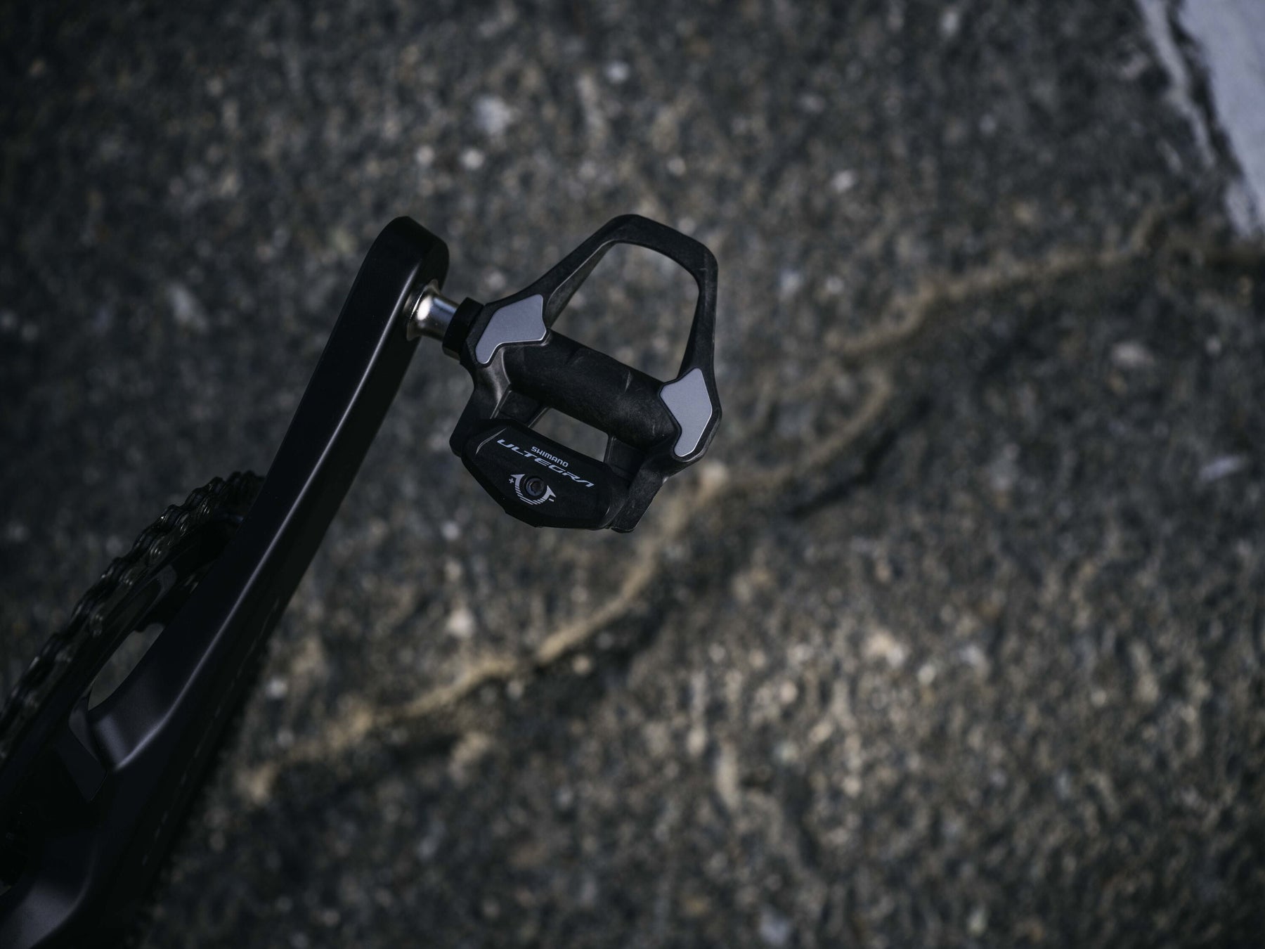Shimano PD-R8200 Ultegra SPD SLR Road pedals +4mm longer Axle