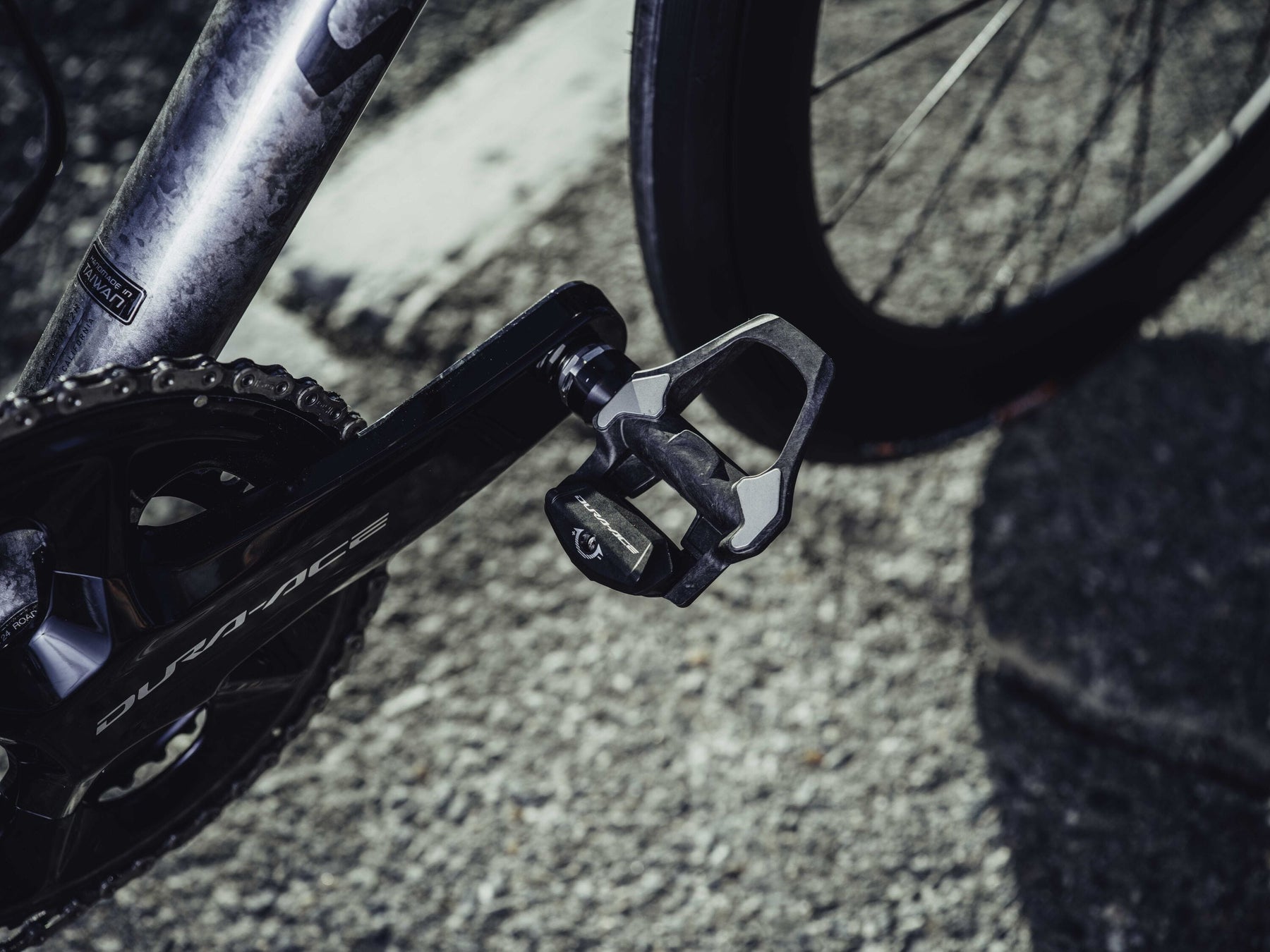 Shimano PD-R9300 Dura-Ace SPD SLR Road pedals +4mm longer Axle
