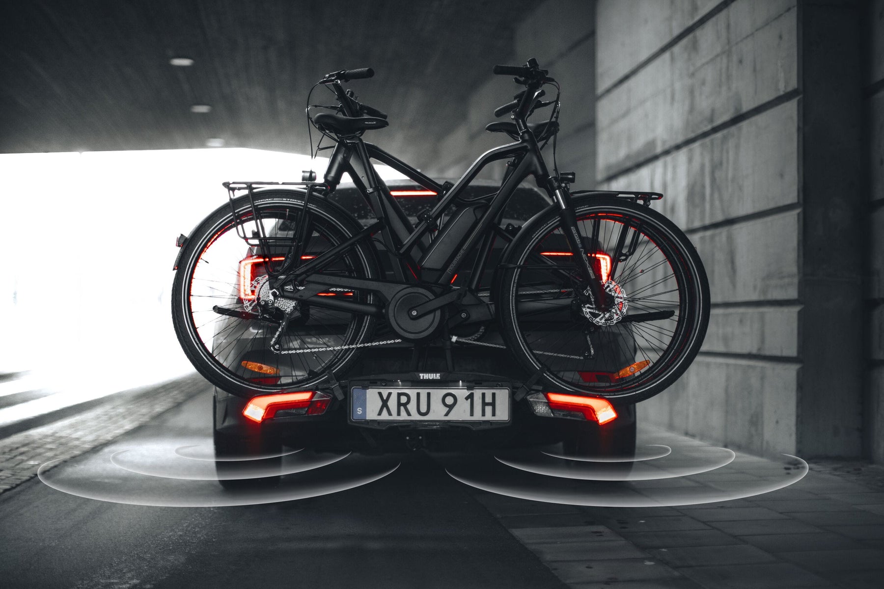 Thule Epos ParkSecure 2-bike towball Bike Carrier 13-pin