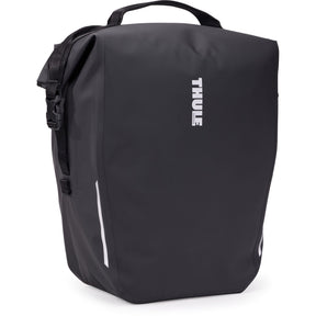 Thule Shield Pannier 22L with InLock Black 22L