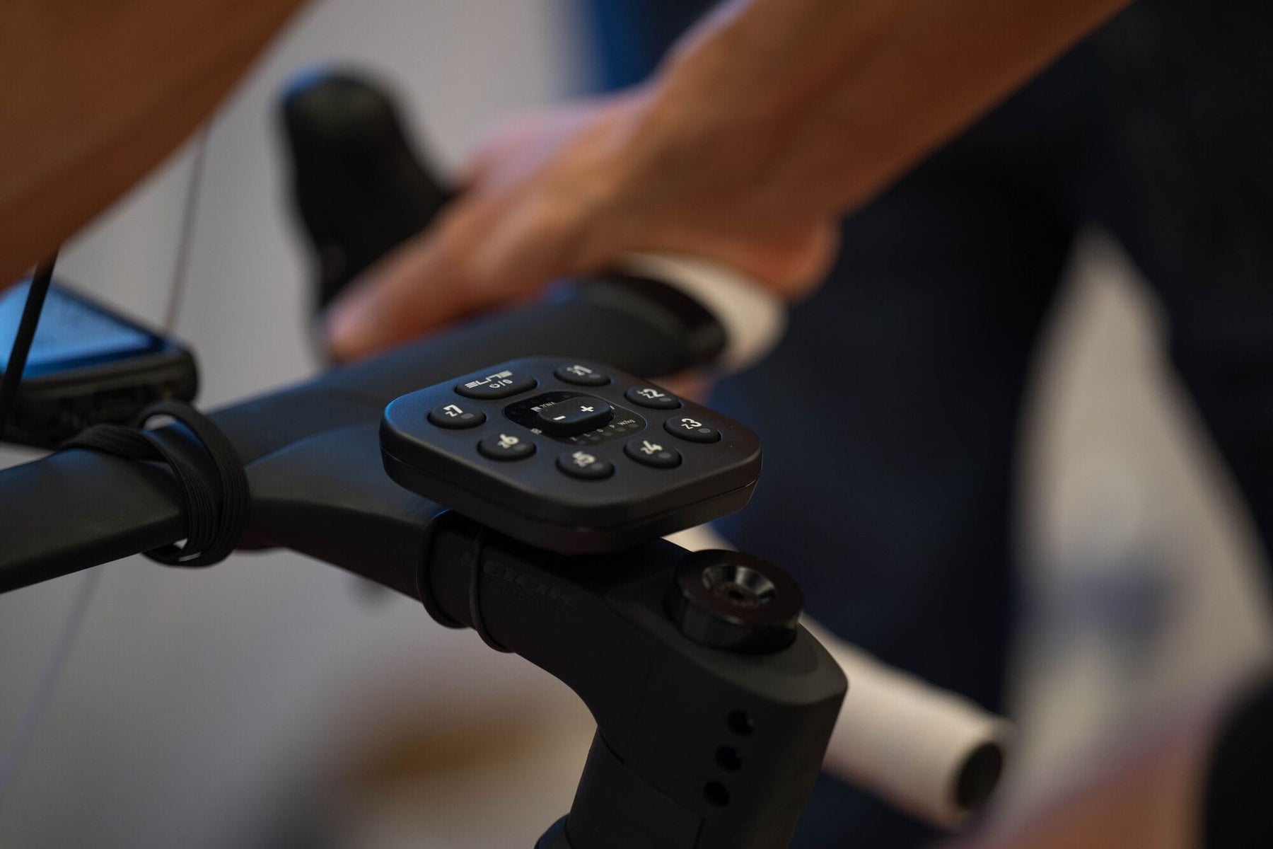 Elite Zona ANT+ trainer remote control