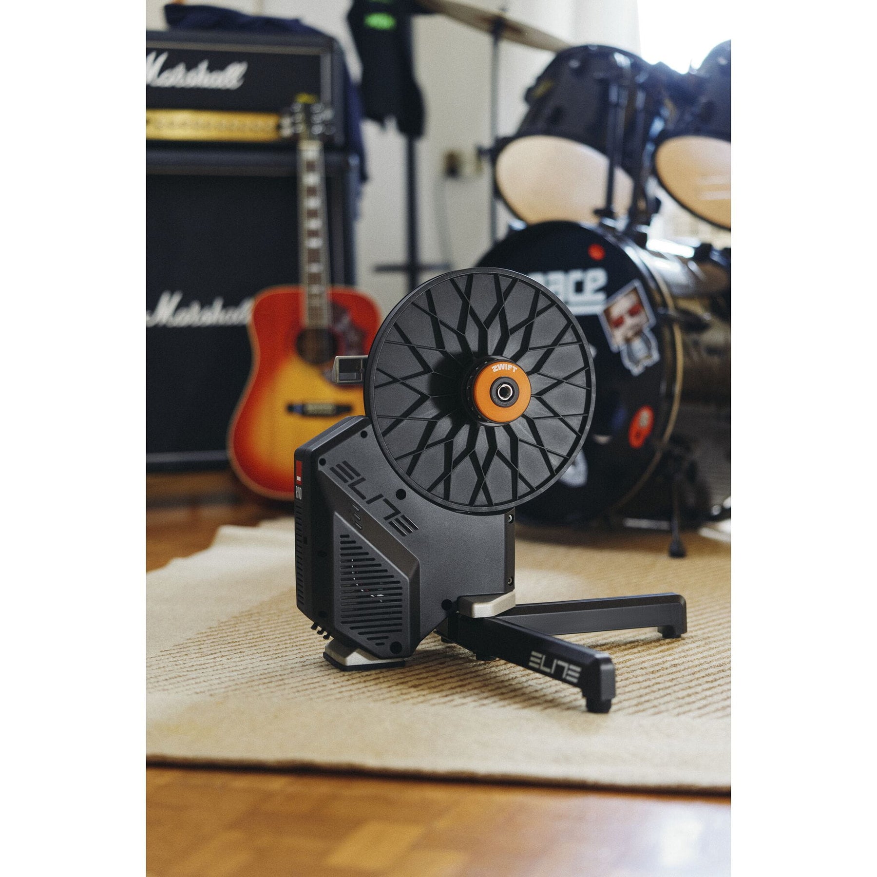 Elite Rivo FE-C mag trainer with Wi-Fi, includes Zwift Cog and Click 2